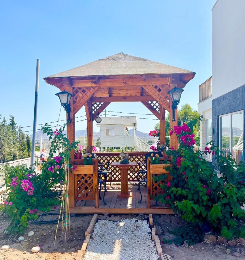 Вилла Montainbeach Сан-Висенте-дель-Распеч Экстерьер фото